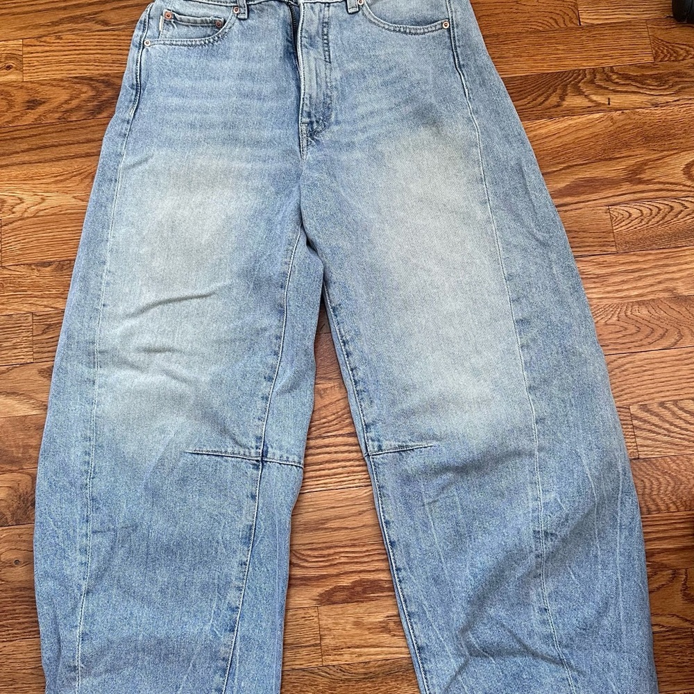 DL1961 Light Blue Relaxed Barrel Jeans